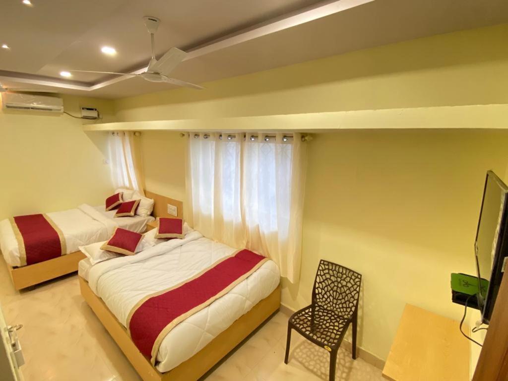 Prabhuvihar Residency Hotel Porvorim Luaran gambar
